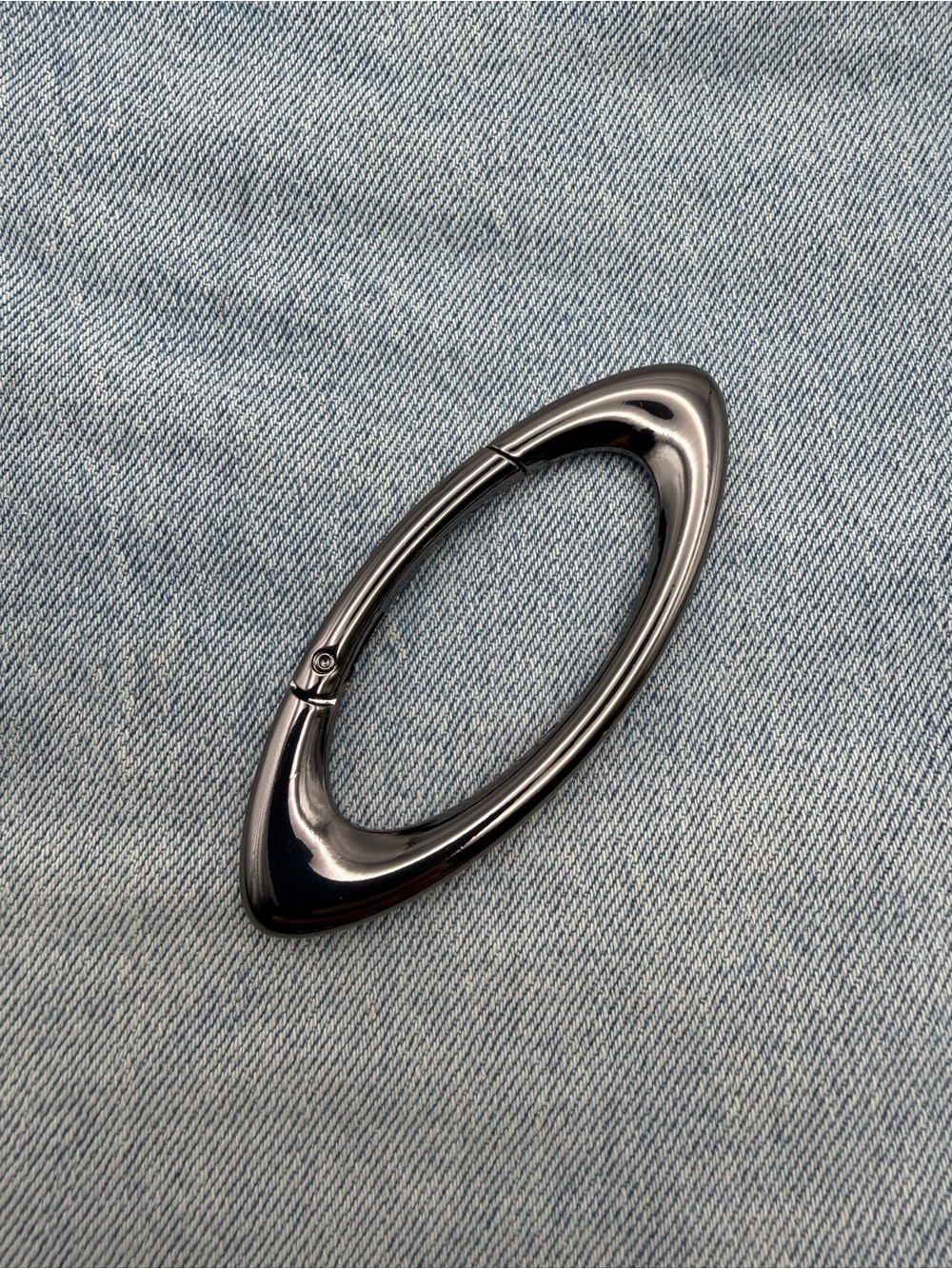 Black Chromed Oval Carabiner